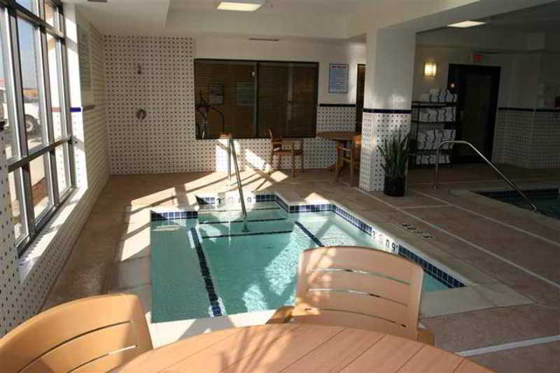 Hampton Inn Commerce/Novi Kemudahan gambar